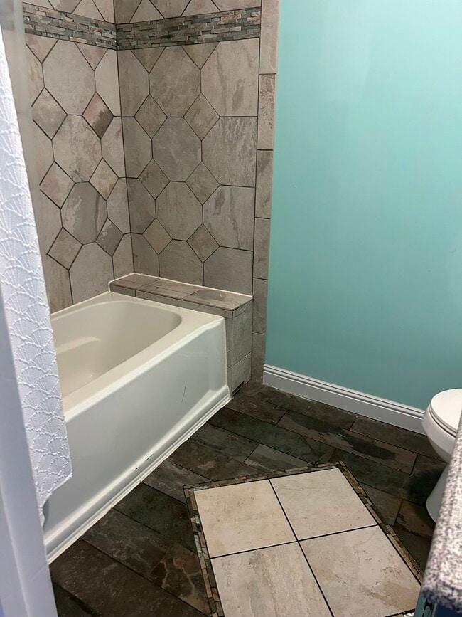 Photo - 1111 Evans Rd