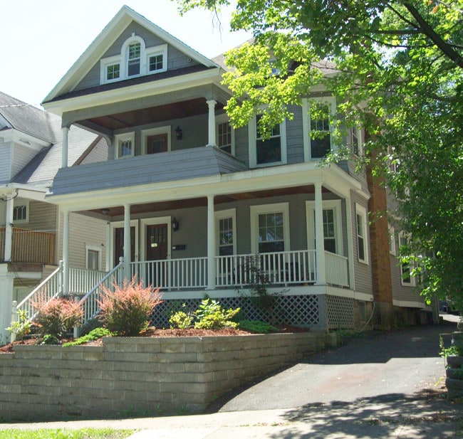 Photo - 702 Lancaster Ave