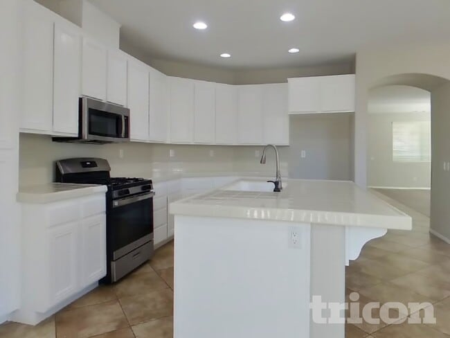 Photo - 29810 Cottonwood Cove