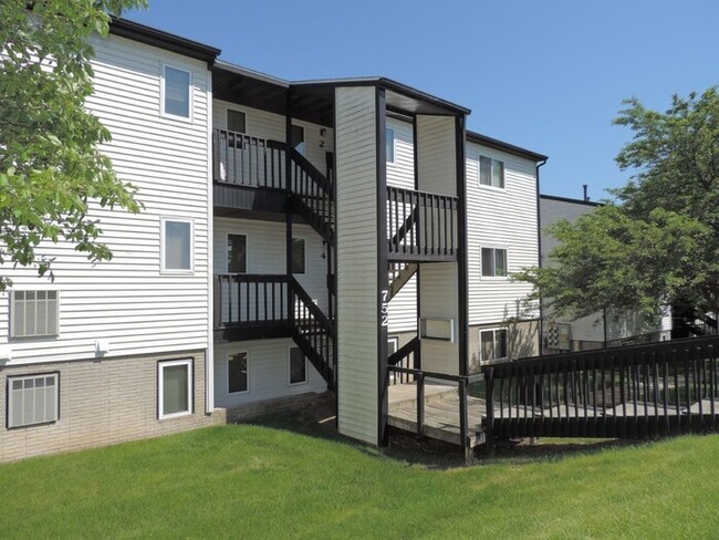 $1100 | 2 Bedroom, 1 Bathroom CONDO | CAT ... - $1100 | 2 Bedroom, 1 Bathroom CONDO | CAT ...