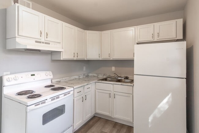 Photo - One Forty Flats