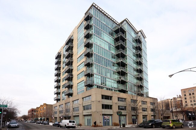 Primary Photo - The Parvenu