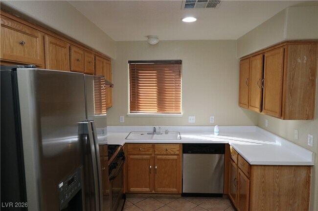 Photo - 741 Spotted Eagle St