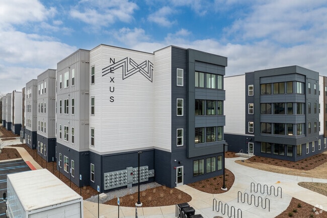 Building Photo - Nexus On Holmes Rental