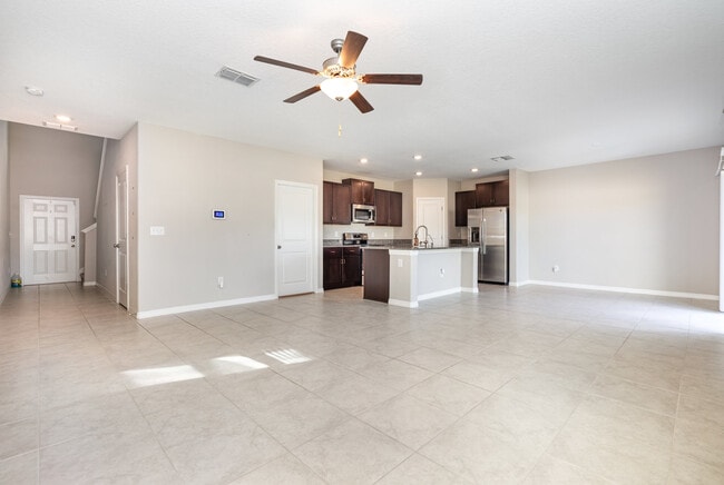 Photo - 6986 King Creek Dr