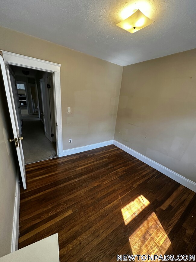 Photo - 175 Warren St