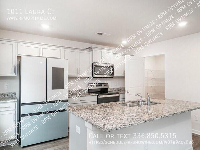 Photo - 1011 Laura Ct