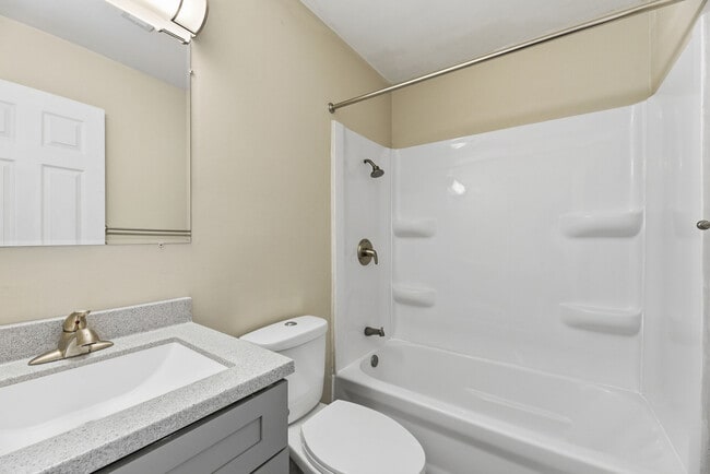 Pin Oak Manor Apartments