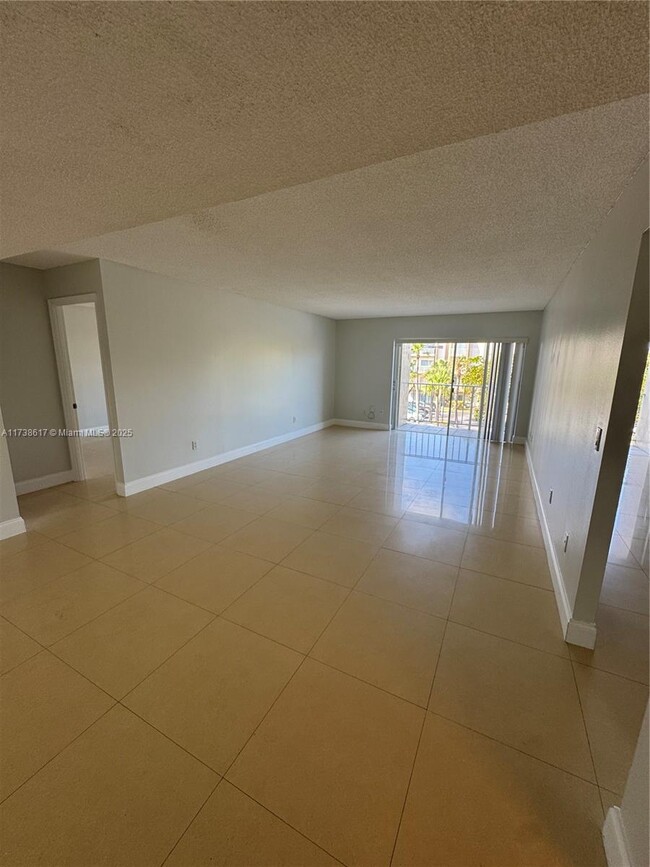 Photo - 7745 SW 86th St Apartamento Unidad D-315