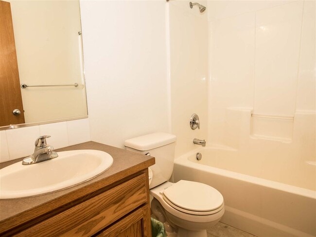 Photo - 4301 N Blake Rd