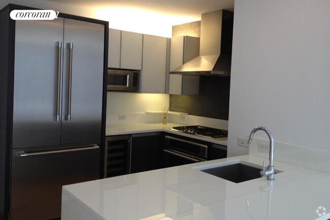 Building Photo - 247 W 46th St Rental