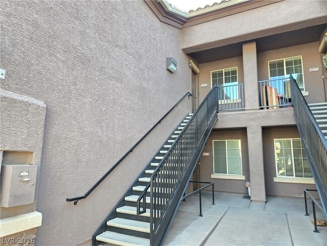 Photo - 6868 Sky Pointe Dr Unit 2076