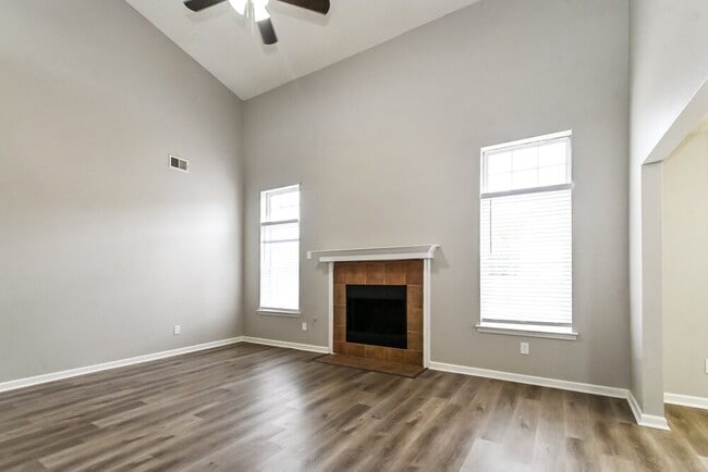 Photo - 7412 Hunter's Horn Dr