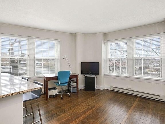 Photo - 534 Beacon St Unit 305