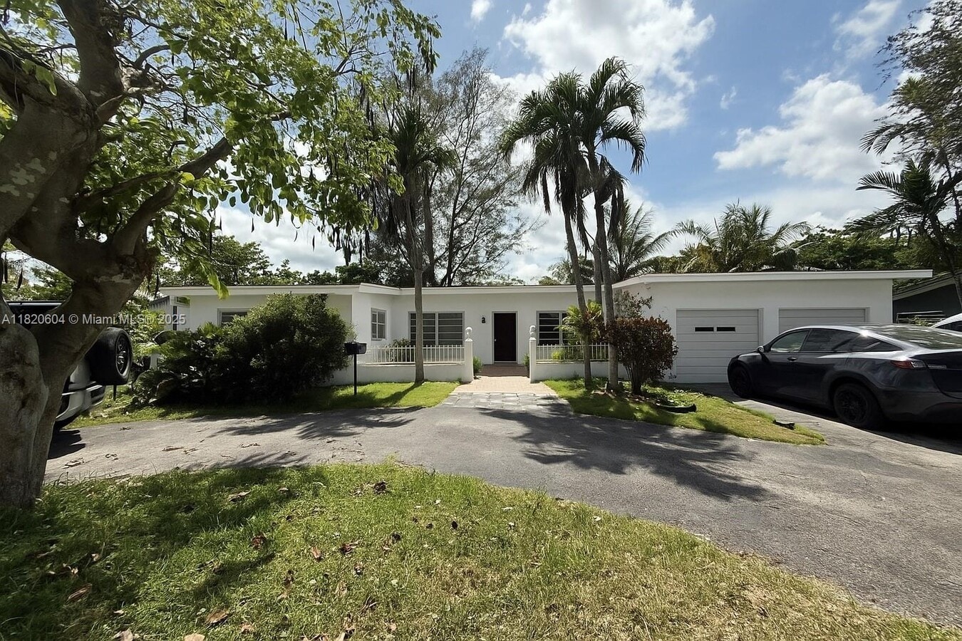 Photo - 7132 SW 65th Ave House