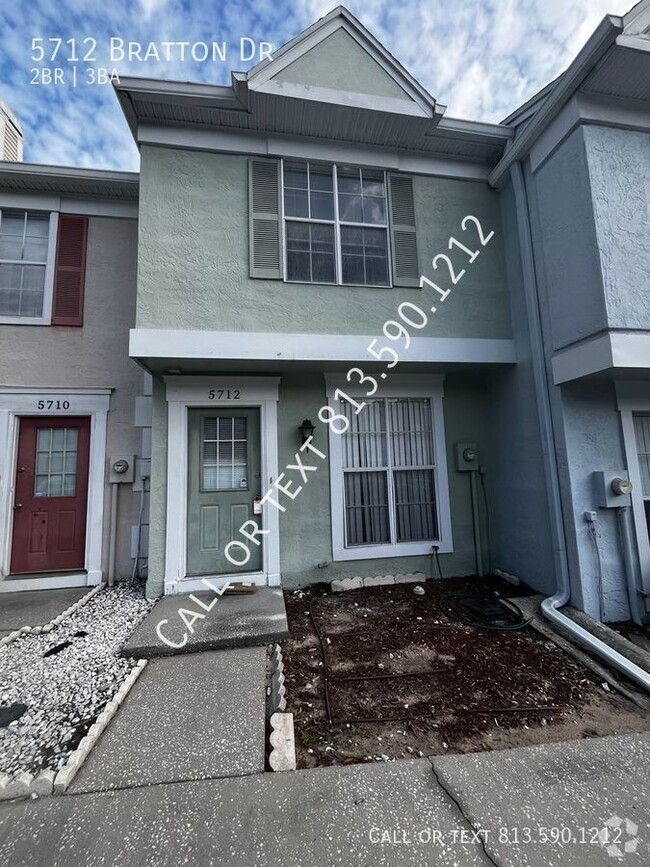 Building Photo - Great Temple Terrace Townhome