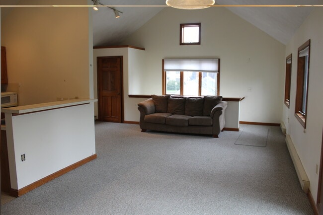 Photo - 121 Main St Unit B