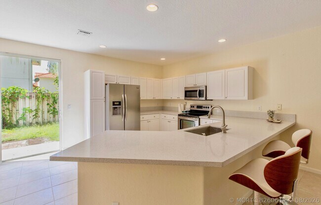 Photo - 13513 Fountain View Blvd