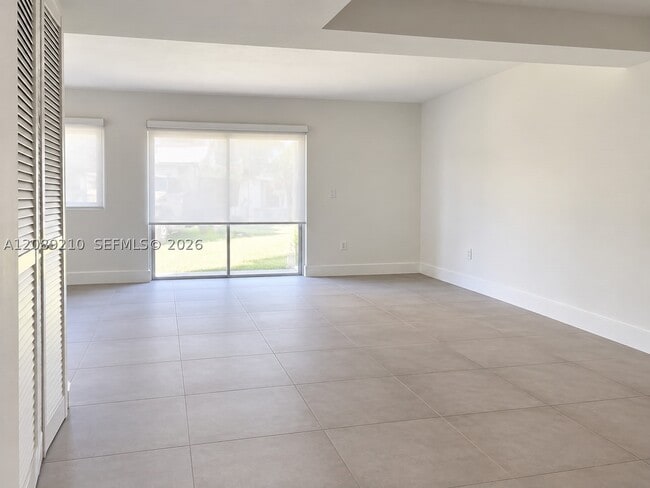 Photo - 11061 NW 7th St Unit 103-12