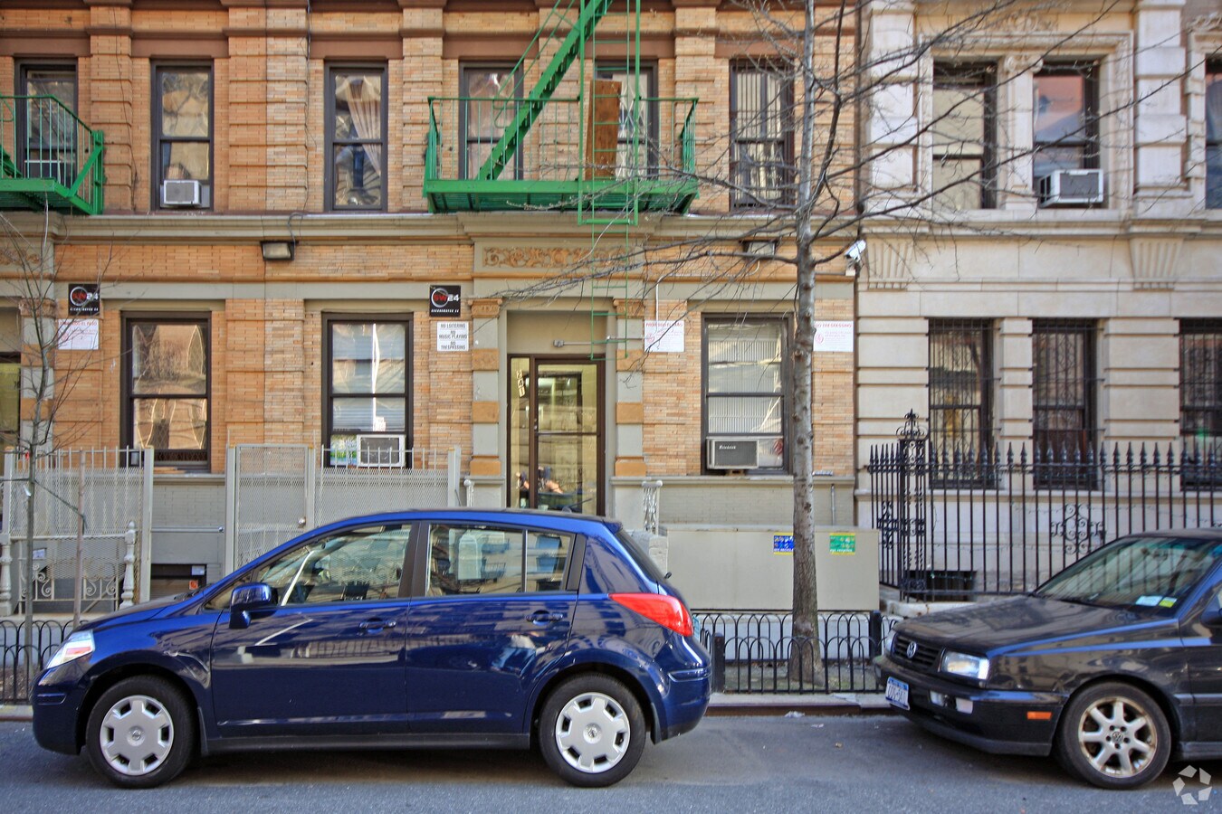 Photo - 241 W 109th St