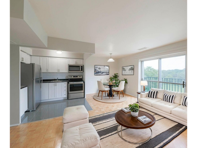 Photo - 5-30 Glenn Wood Place