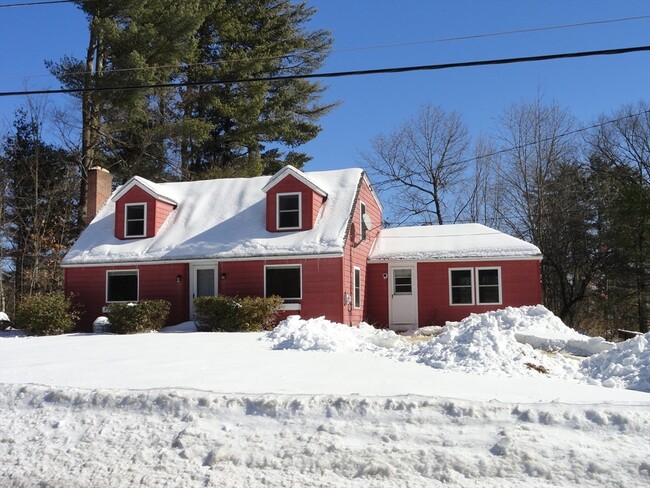 Photo - 8 Scales Ln House