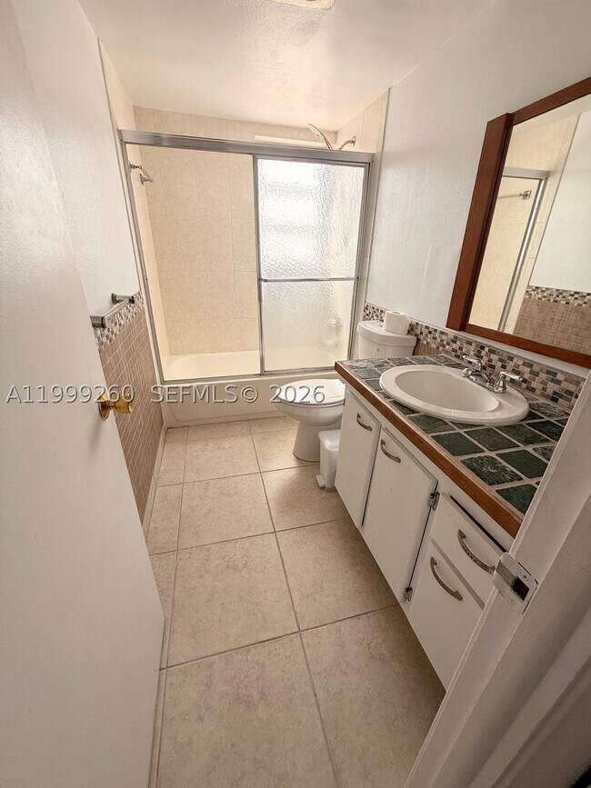 Photo - 900 NE 12th Ave Unit 401