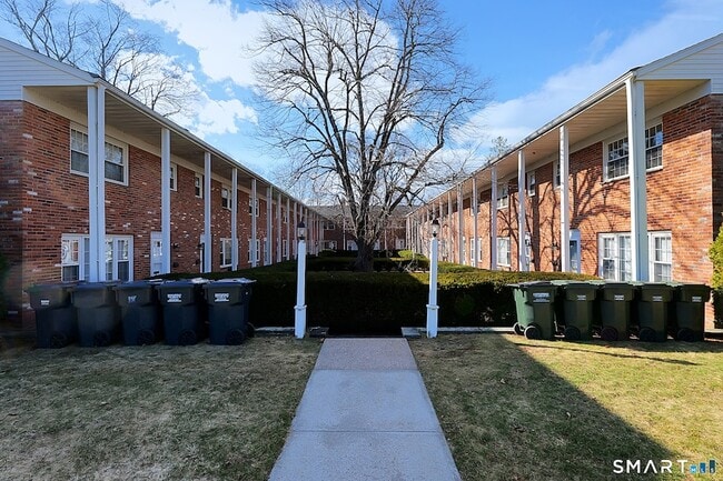 Photo - 44 Garden St