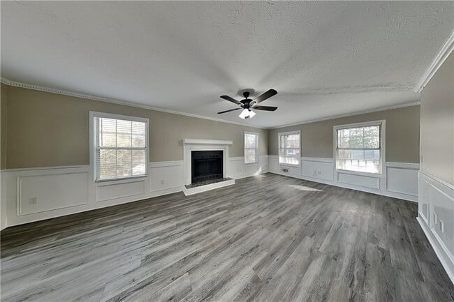 Photo - 385 Roswell Farms Rd