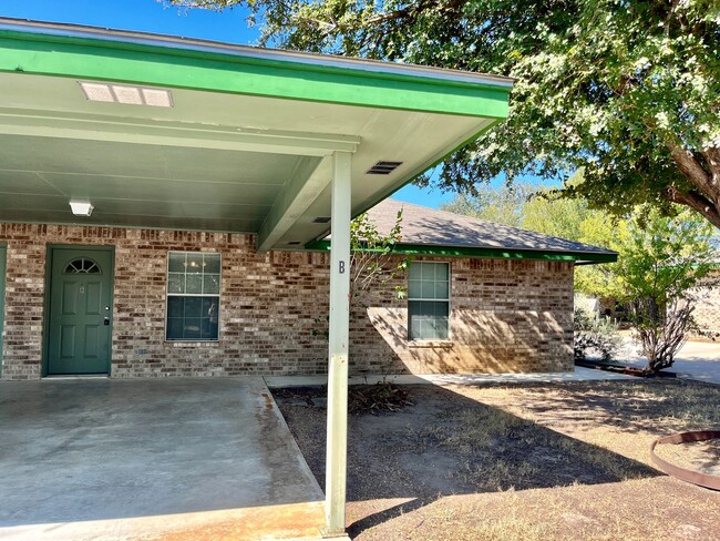 2 Bedroom / 1 Bath **Cozy Unit in Pleasant... - 2 Bedroom / 1 Bath **Cozy Unit in Pleasant... Casa