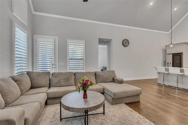 Photo - 175 Calla Dr