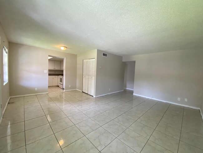 Photo - 1200 SW 50th Ave