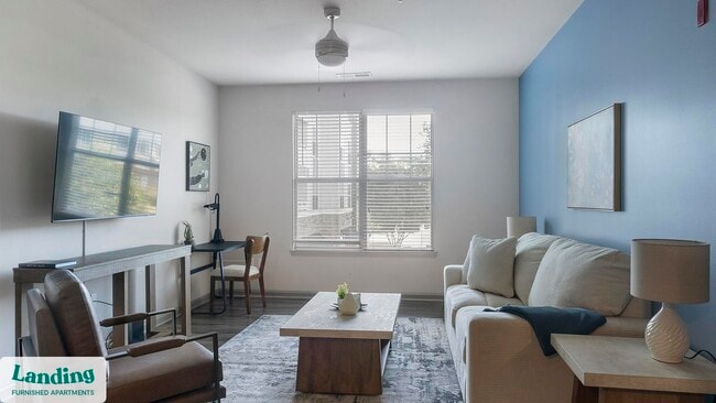 Photo - 900 E Six Forks Rd Unit 524.1411567