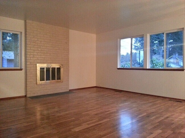Photo - Ideal Split-Level Lake Hills Home