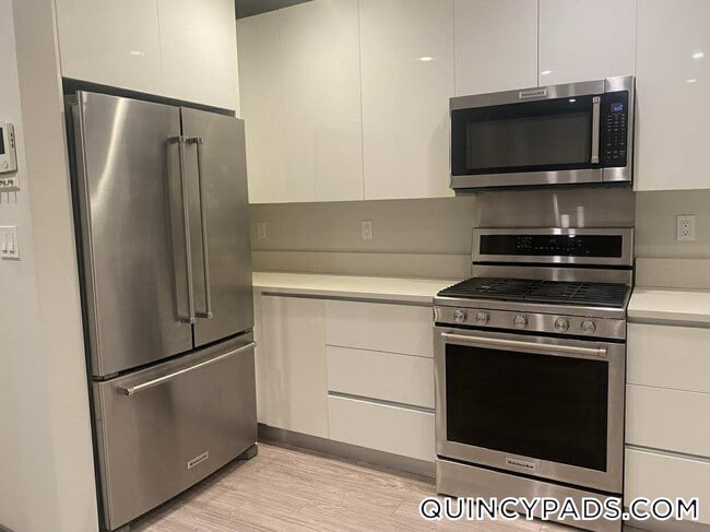 Photo - 145 Newbury Ave Unidad 13