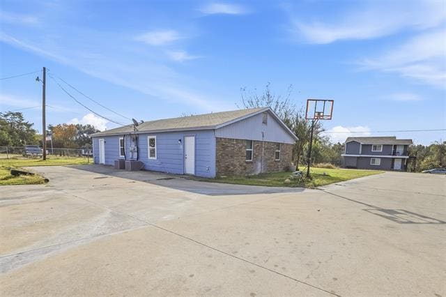 217 Joyce St