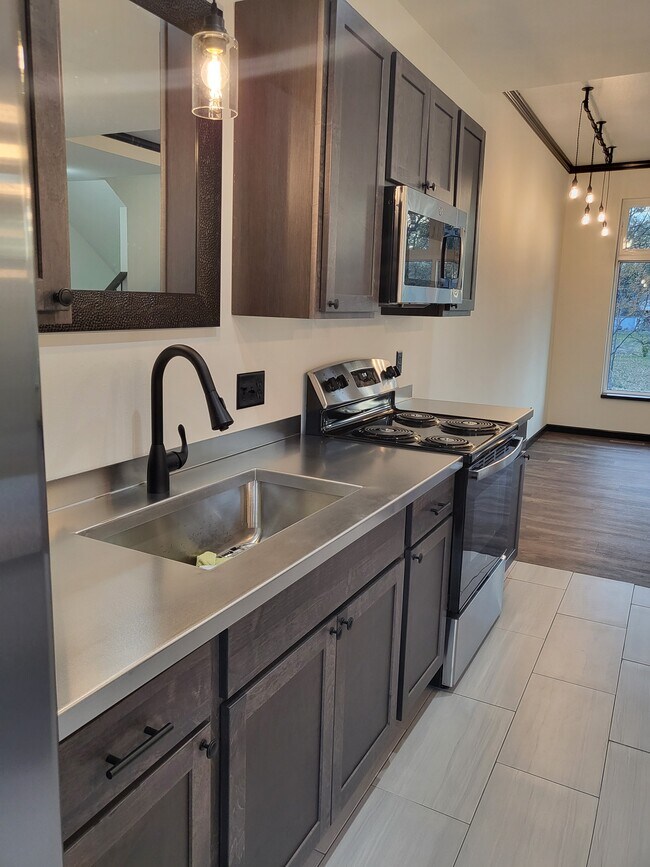 341 Trestle Trl Townhome For Rent in Mankato, MN