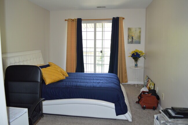 Photo - Country Woods Condo Unit Bedroom 1