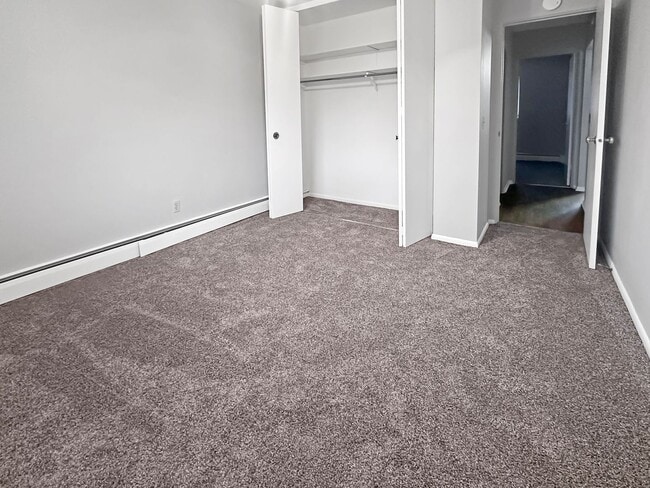 Photo - 2843 S Burdick St