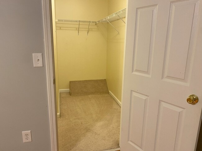 Photo - 3030 Barrymore St Unidad Suite 101