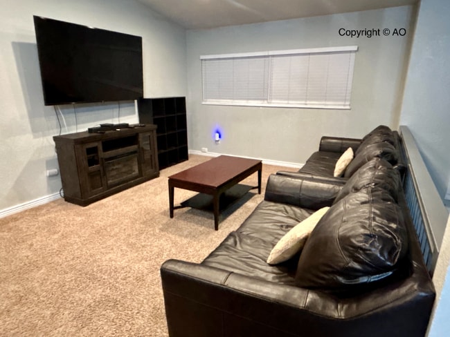 Photo - 3108 Moonbeam Cir S