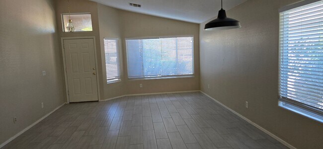 Photo - Fletcher Heights 4 Bedroom