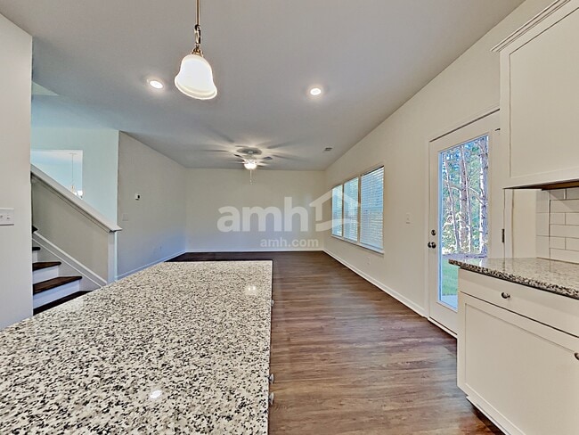 573 Camp dr