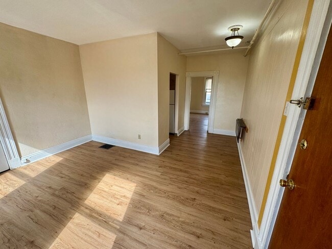 Photo - 4451 Highridge St Unit 4