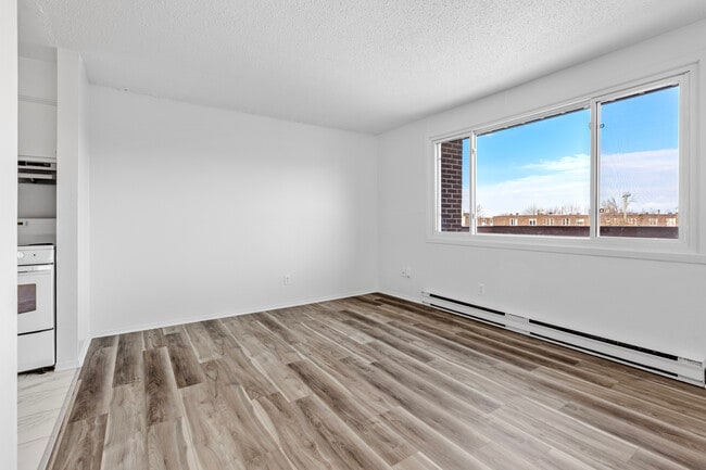 Photo - Place Bedard Apartments