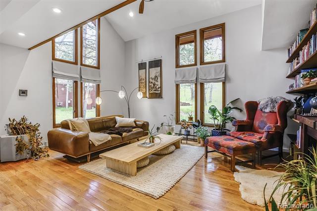 Photo - 23646 Genesee Village Rd