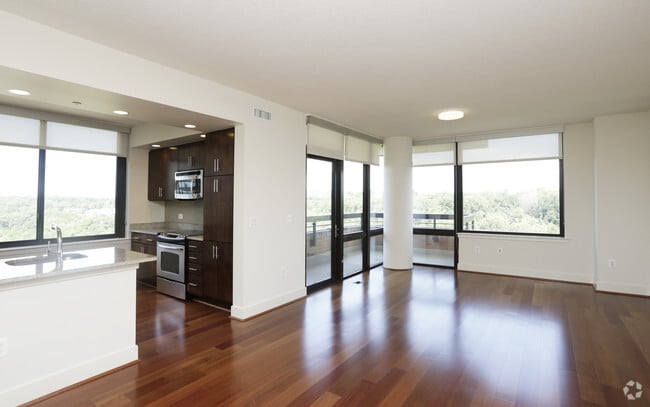 2BR, 2BA -1064 SF