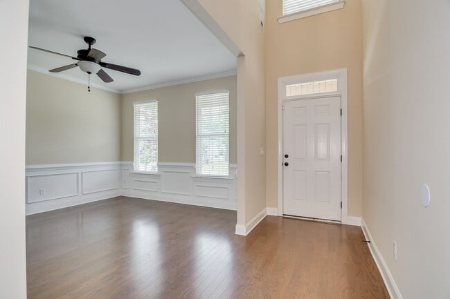 Photo - Canterbury Farms - 4 Bed 2.5 Bath