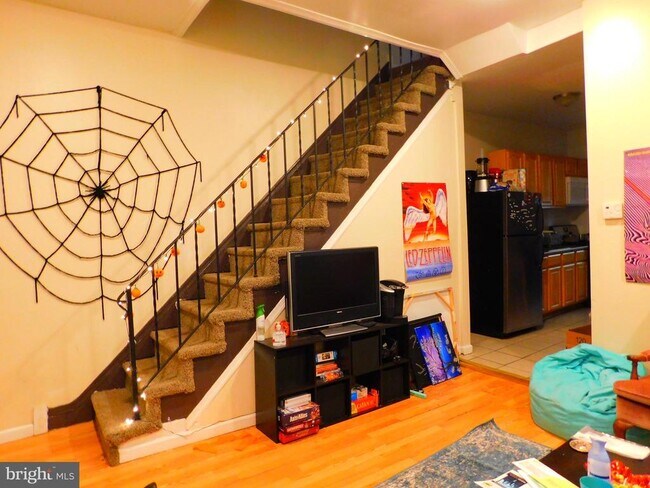 Photo - 2025 N Gratz St