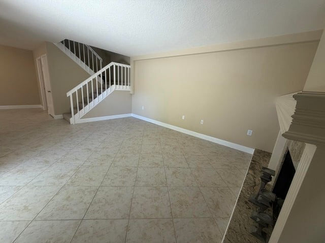 Photo - 2407 24th Ln